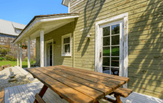 how to repair chipped paint